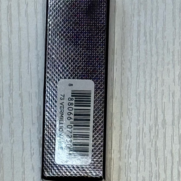 Tom Ford Lip Color Matte (73 Vermillioniare) 0.1oz/3g - Picture 4 of 5